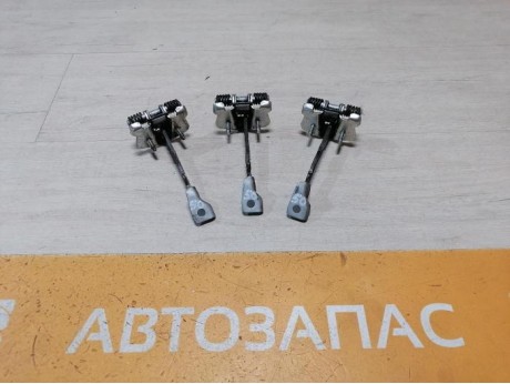 Logan №50 ограничитель двери