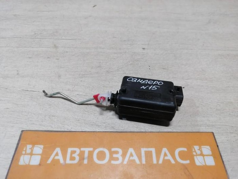 Sandero №15 активатор замка багажника