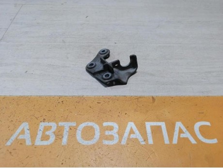 Sandero №15 фиксатор тросов кулисы акпп