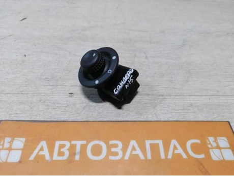 Sandero №15 блок управления зеркалами