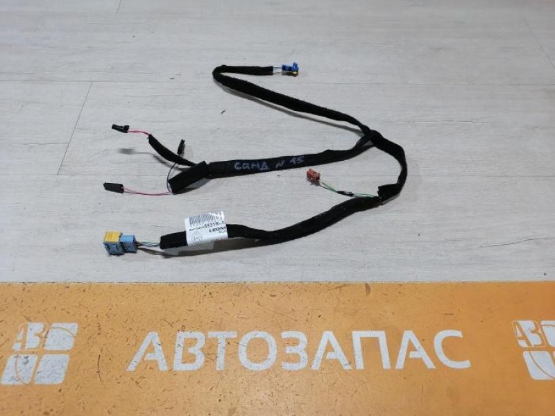 Sandero №15 проводка крышки багажника