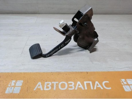 Sandero №15 педаль тормоза акпп