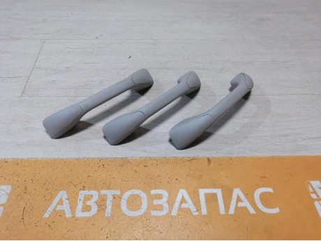 Sandero №15 ручка потолка