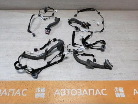 Sandero №15 проводка двери передняя правая