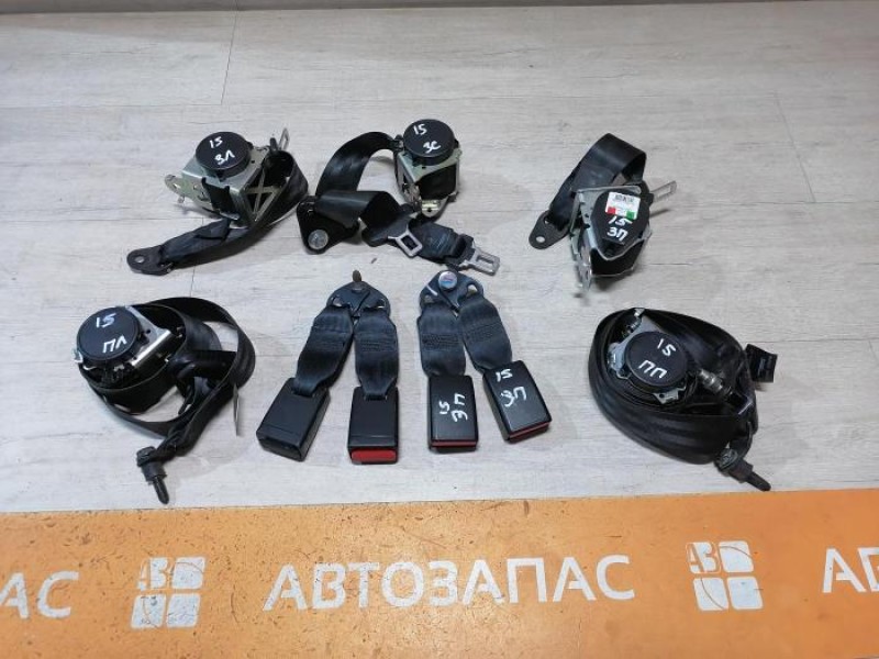 Sandero №15 ремень безопасности задний средний