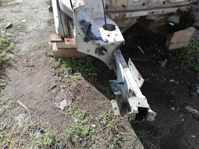 Sandero №15 лонжерон правый