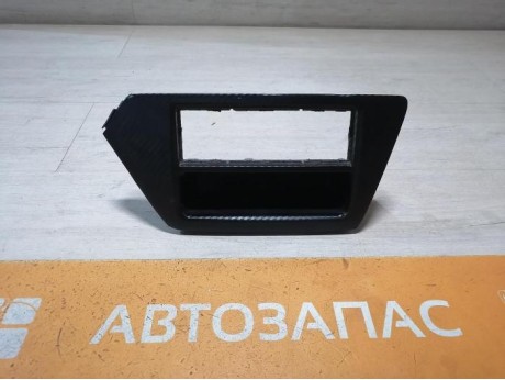 Rio 3 №10 рамка под магнитолу 1 дин