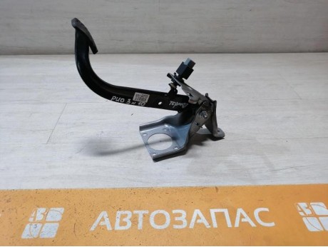 Rio 3 №10 педаль тормоза