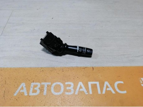 Rio 3 №10 переключатель дворников рест