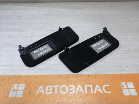 Rio 3 №10 козырек солнцезащитный левый правый к-кт черные