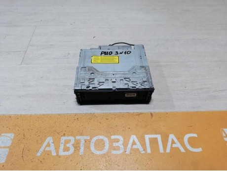 Rio 3 №10 магнитола процессор PIONEER DEN-P88RS деф без панельки