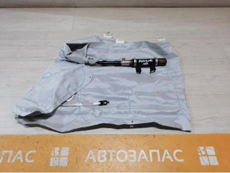 Rio 3 №10 шторка безопасности левая стрел