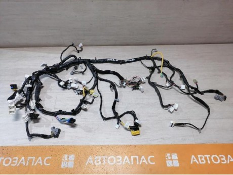 Rio 3 №10 проводка торпедо 1,6 мкпп климат