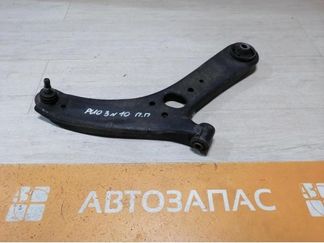 Rio 3 №10 рычаг правый