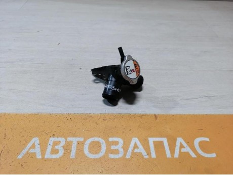 Rio 3 №10 заливная горловина охлаждающей жидкости