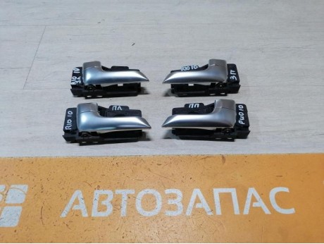 Rio 3 №10 ручка двери внутренняя передняя левая