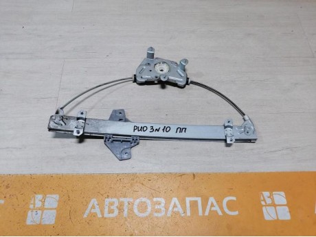 Rio 3 №10 стеклоподъемник передний правый