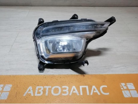 Rio 3 №10 противотуманка правая с ДХО деф