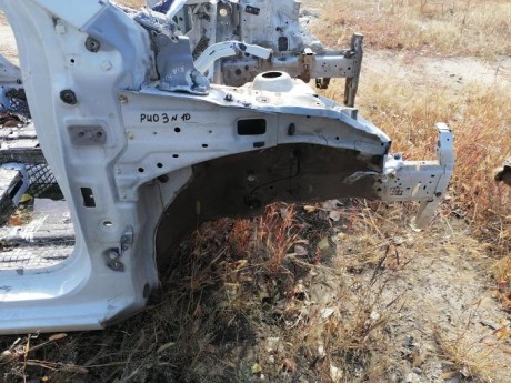 Rio 3 №10 лонжерон правый деф