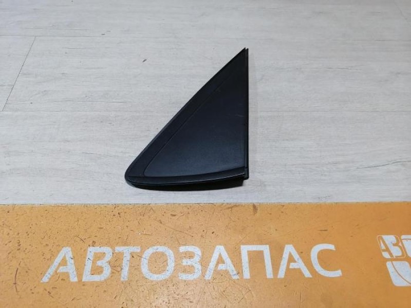 Solaris №5 накладка крыла задняя правая уголок