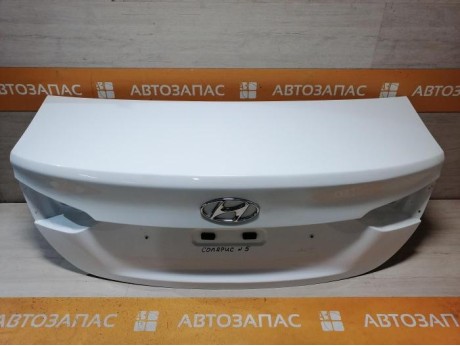 Solaris №5 крышка багажника деф
