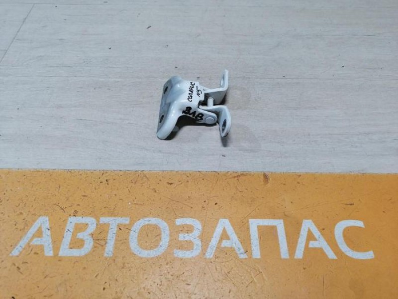 Solaris №5 петля двери задняя левая верхняя