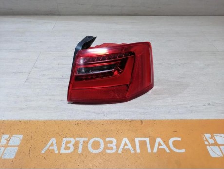 Audi A6 C7 фонарь правый в крыло