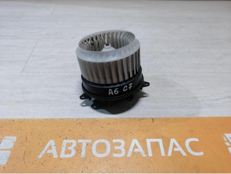 Audi A6 C7 моторчик печки деф