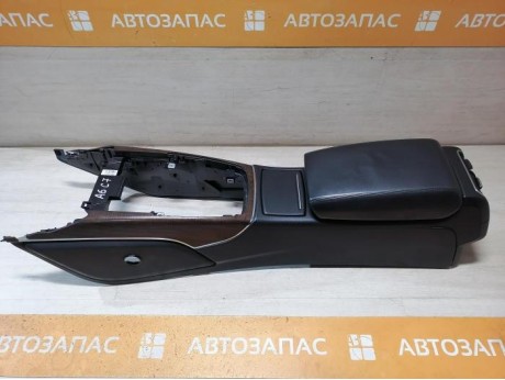 Audi A6 C7 подлокотник