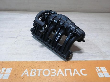 Audi A6 C7 коллектор впускной 2.0