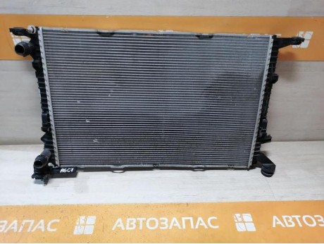 Audi A6 C7 радиатор охлаждения двигателя