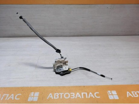 Audi A6 C7 замок двери передний правый