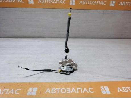 Audi A6 C7 замок двери задний левый