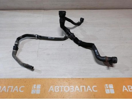 Audi A6 C7 патрубок охлаждения двигателя 4g0122058c