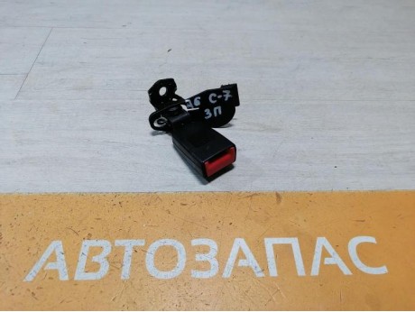 Audi A6 C7 замок ремня безопасности задний правый