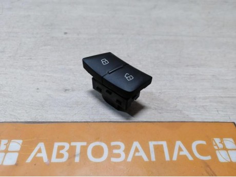 Audi A6 C7 кнопка блокировки двери передняя правая
