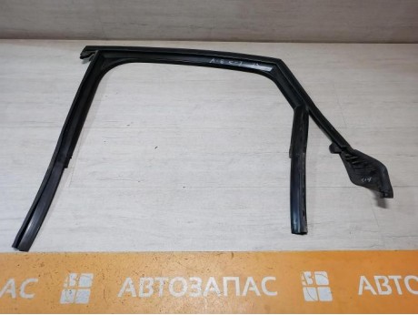 Audi A6 C7 бархотка верхняя задняя левая