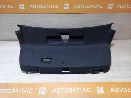 Audi A6 C7 обшивка крышки багажника