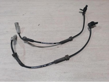 Sandero №17 датчик абс задний правый