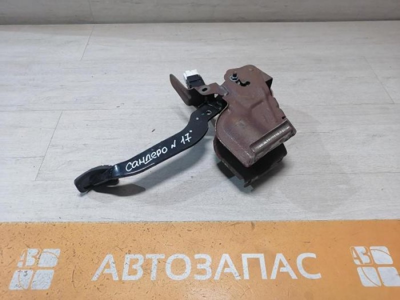 Sandero №17 педаль тормоза