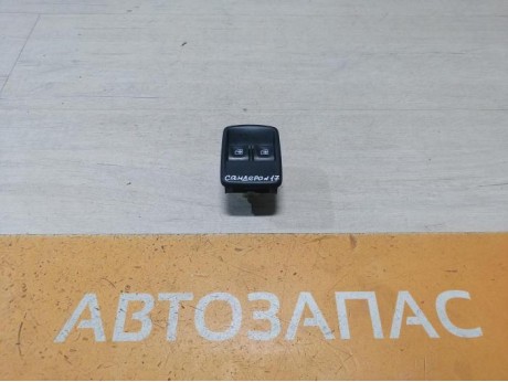 Sandero №17 блок управления стеклоподъемниками