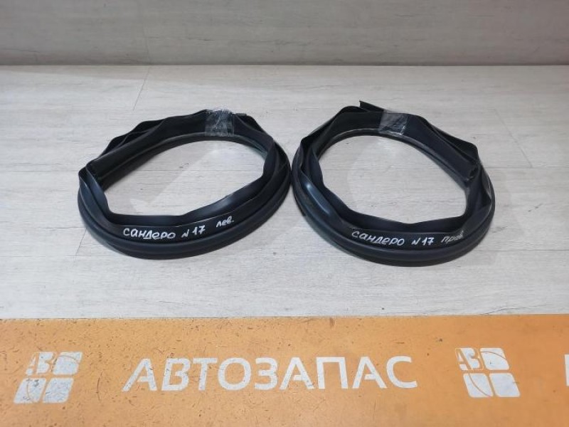 Sandero №17 молдинг крыши левый