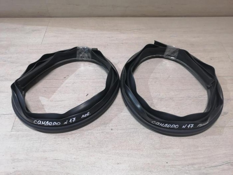 Sandero №17 молдинг крыши правый