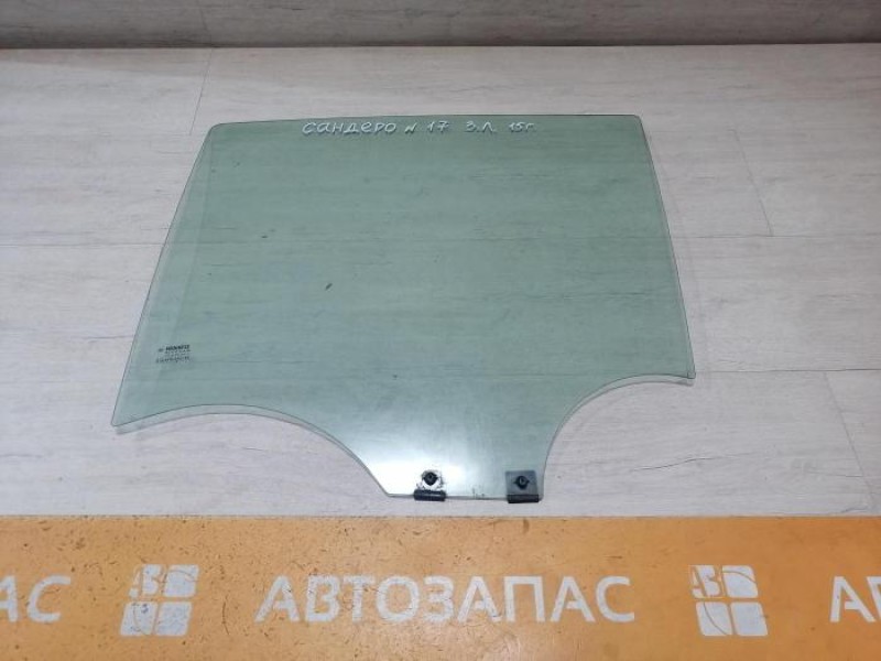 Sandero №17 стекло заднее левое15
