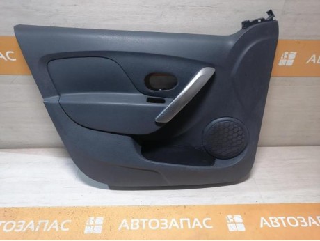 Sandero №17 обшивка двери передняя левая