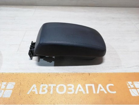 Actyon №2 крышка подлокотника