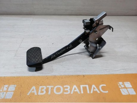 Actyon №2 педаль тормоза акпп