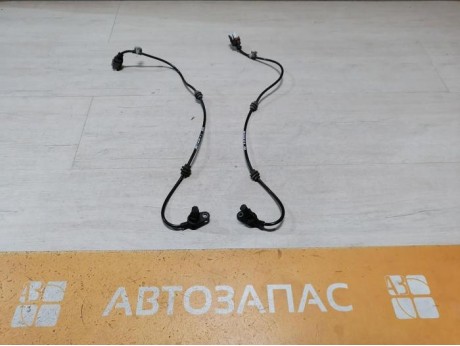 Actyon №2 датчик абс передний деф