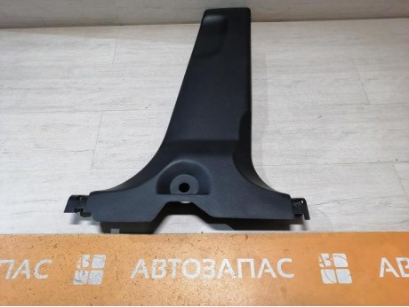 Actyon №2 обшивка средней стойки нижняя правая