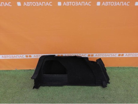 Passat B7 обшивка багажника левая